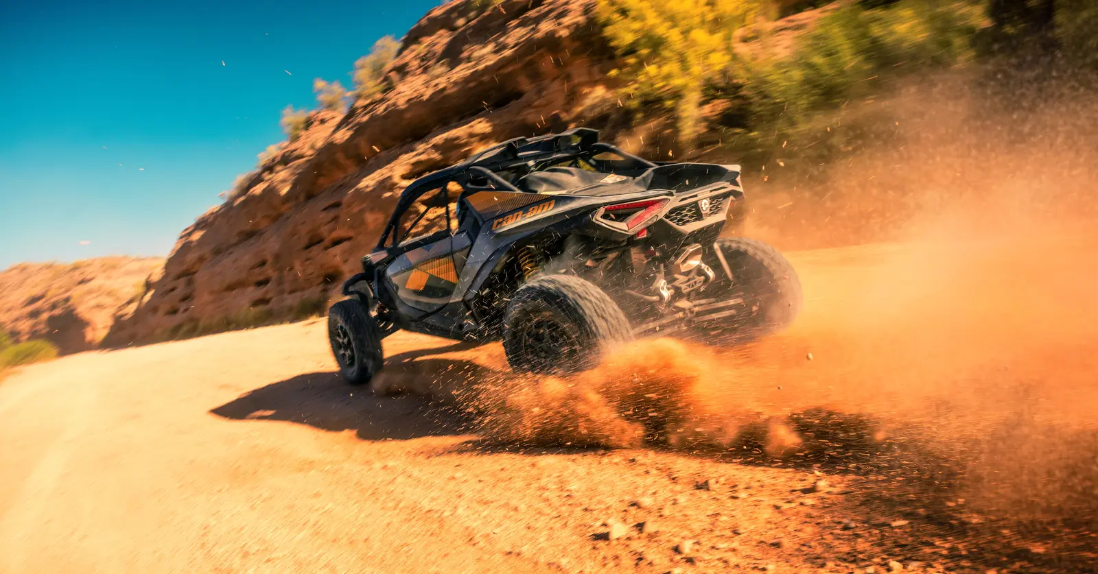 Can-Am Maverick R i terrängen